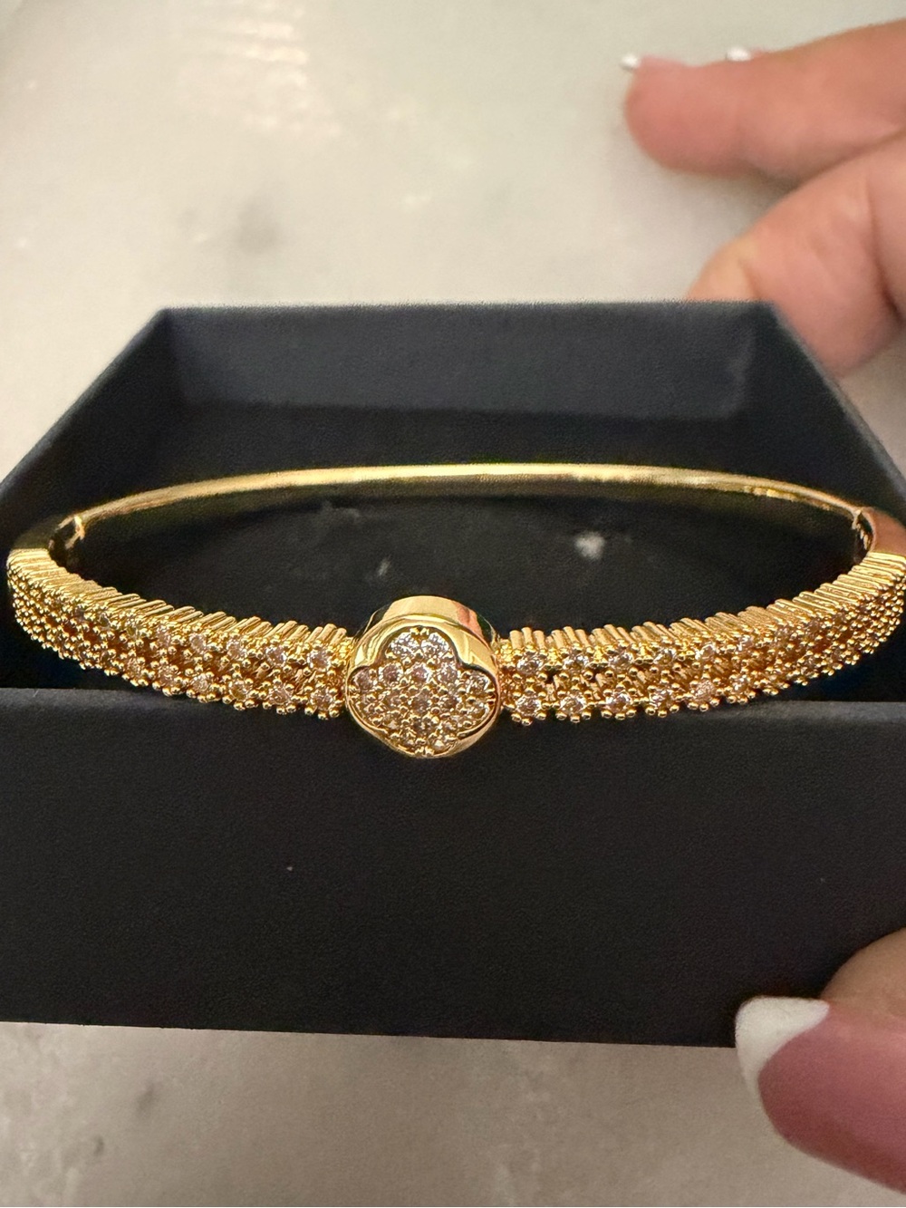 Gold Crystal Pavé flower Bangle Bracelet - Women